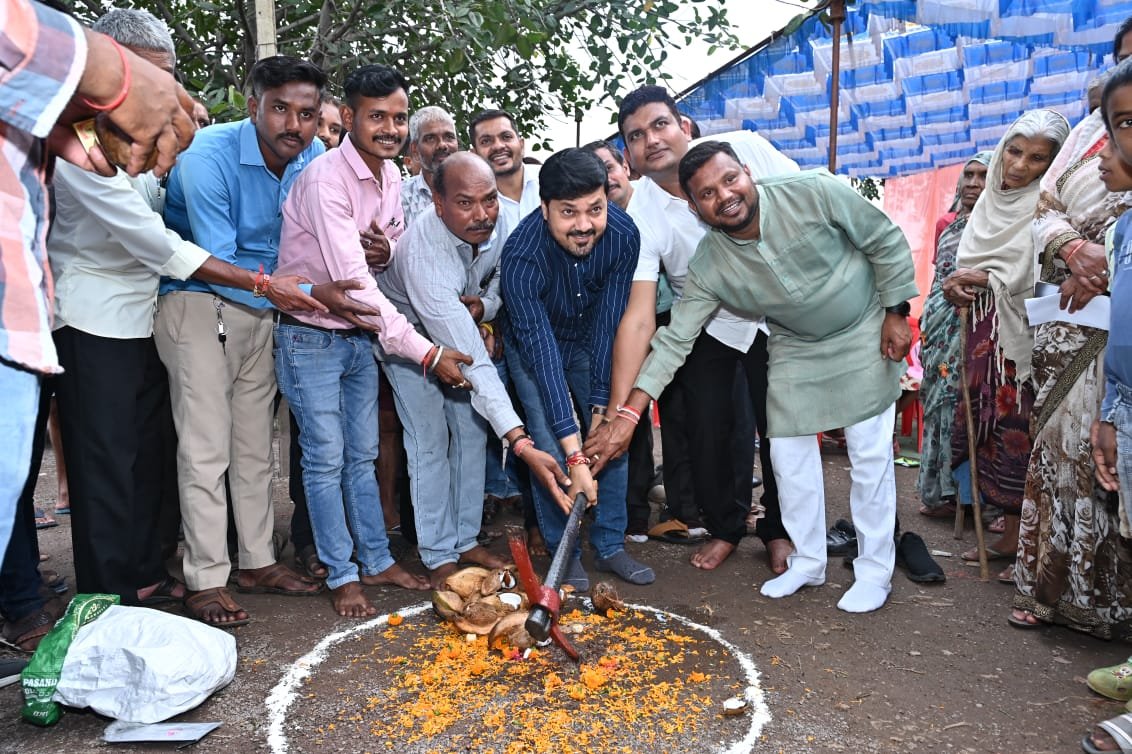 धरसीवां विधायक अनुज ने आमासिवनी व कचना में 39.77 लाख से अधिक के विकास कार्यों का किया भूमिपूजन