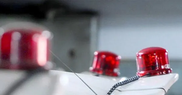 नशे की हालत में लाल-नीली बत्ती व हूटर लगाकर वाहन चलाने पर स्कॉर्पियो जप्त