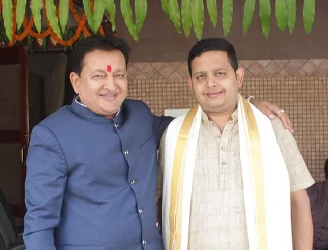 सुमित अग्रवाल बने भाजपा आर्थिक प्रकोष्ठ के जिला संयोजक,बसना विधायक डॉ. संपत अग्रवाल ने दी बधाई,